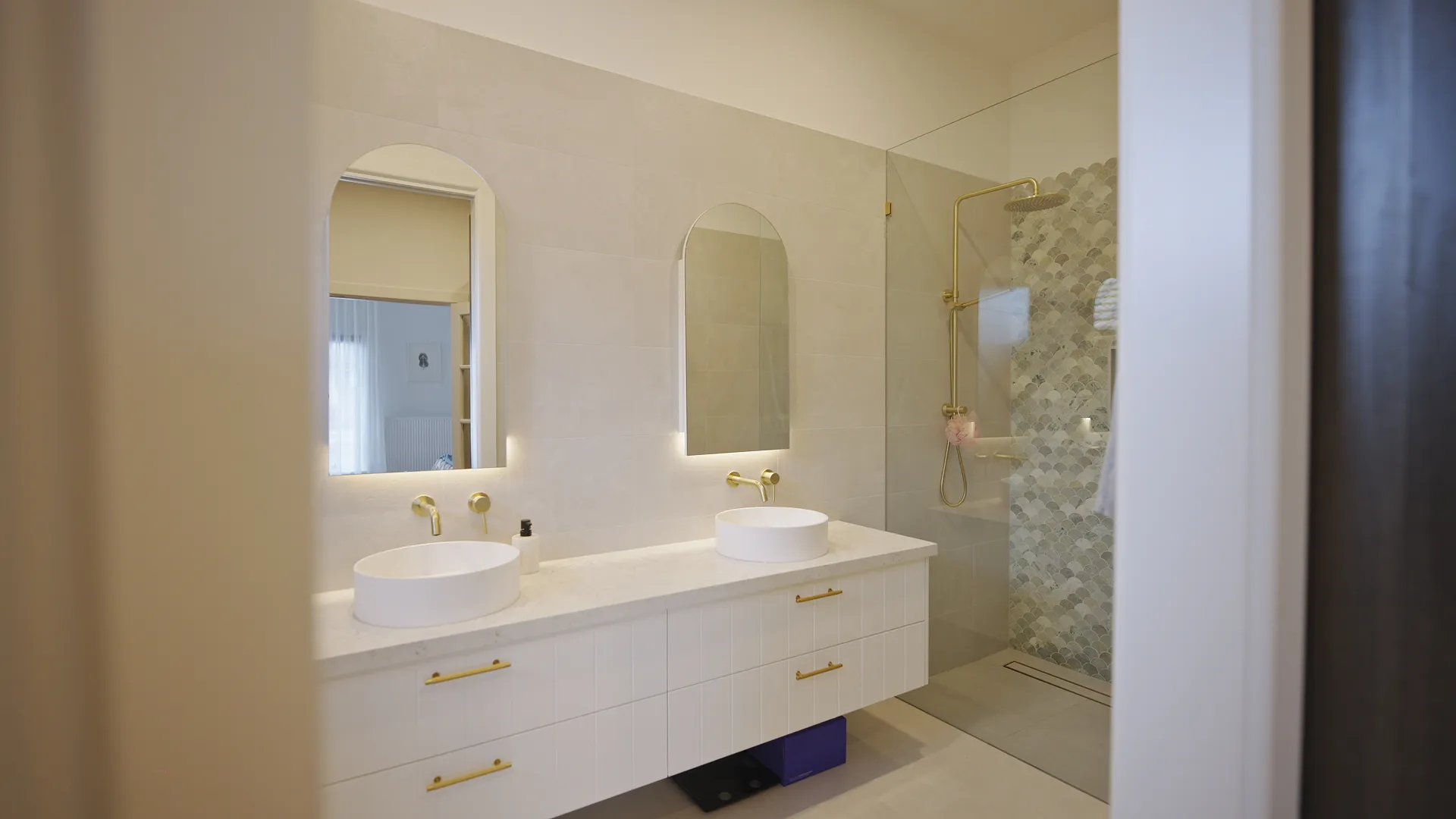 BalmoralRevealBathroom2-1920W
